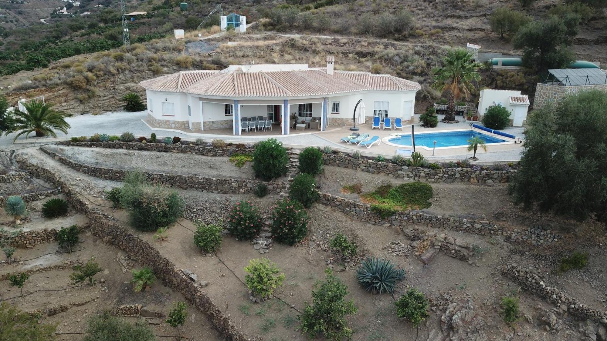 Villa Camakini With Heated Pool And Sea View Arenas  Exterior photo
