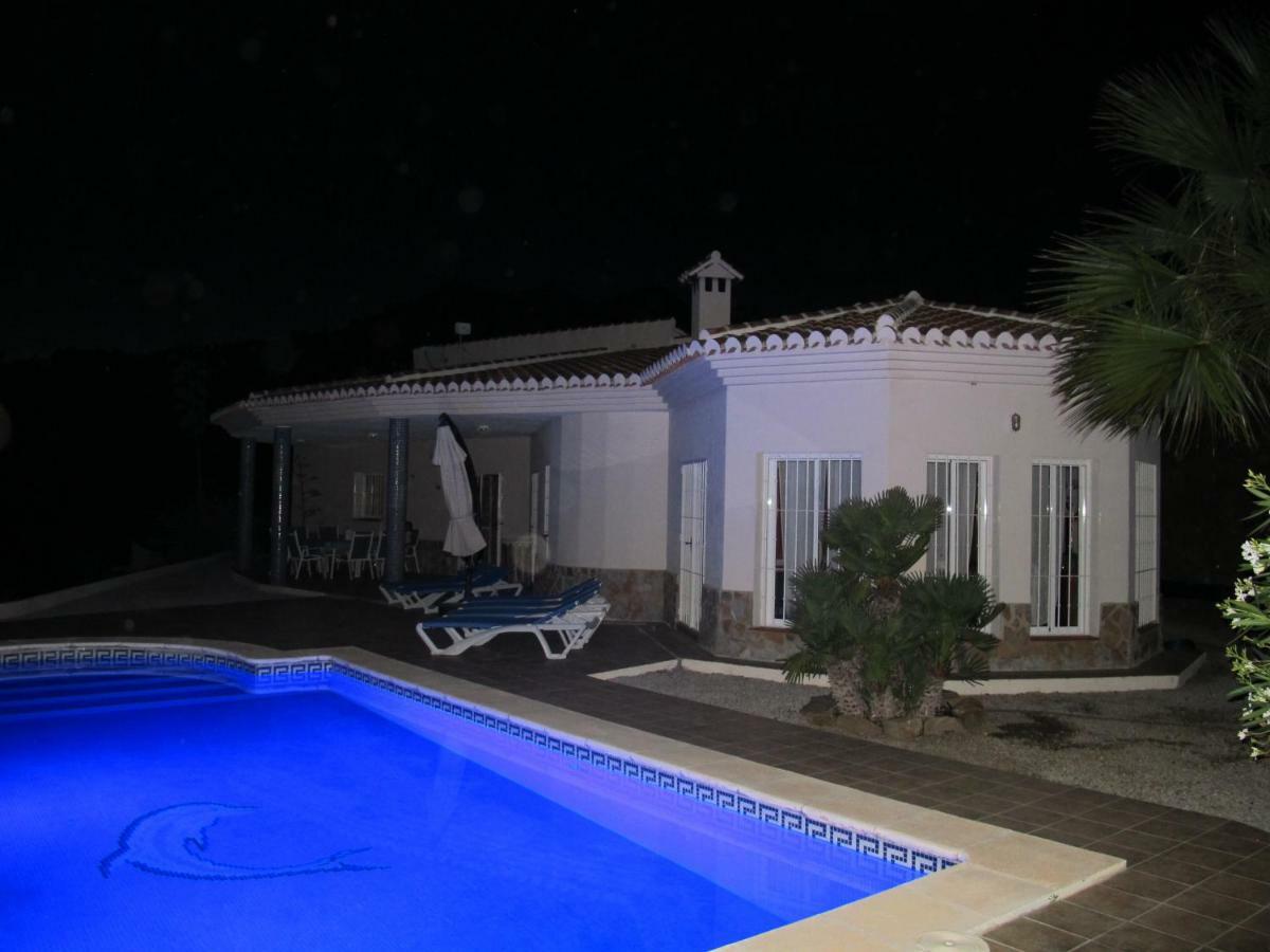Villa Camakini With Heated Pool And Sea View Arenas  Exterior photo