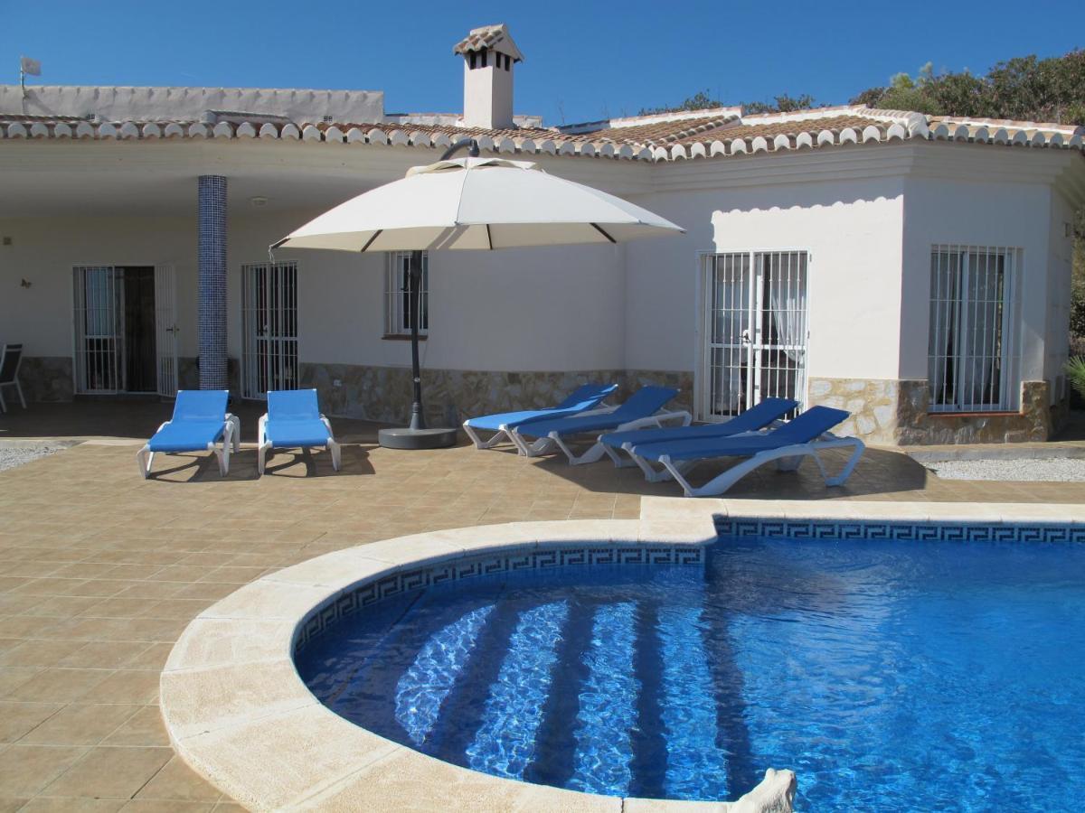 Villa Camakini With Heated Pool And Sea View Arenas  Exterior photo